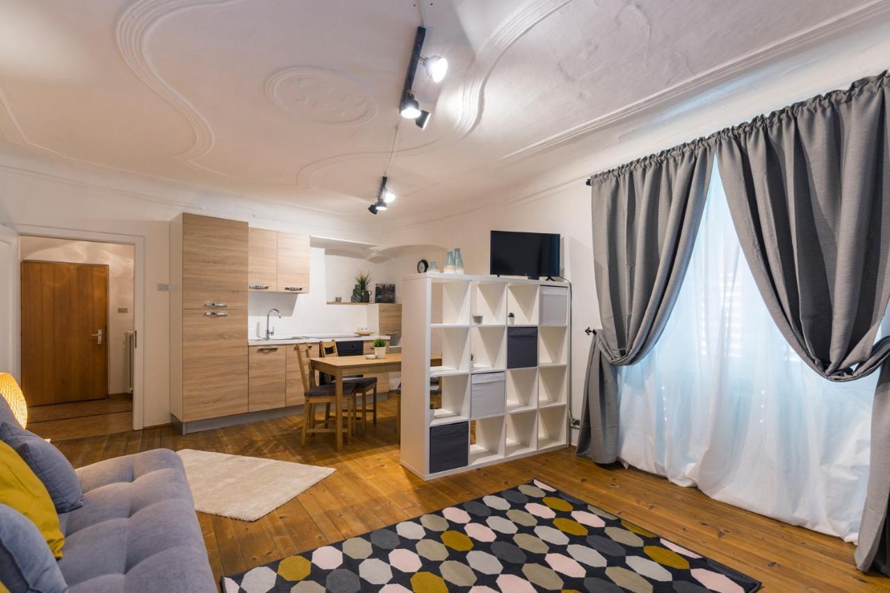 Albergo Diffuso Ela Living - Apartment Bellepoque 에그나 외부 사진